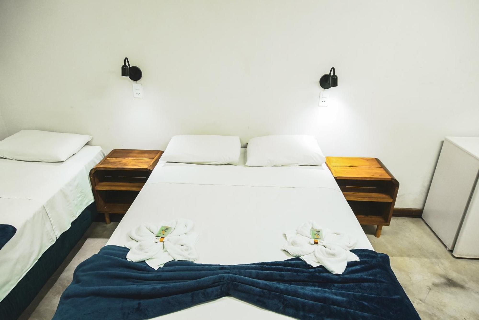 Local Hostel Ново Айрао Екстериор снимка
