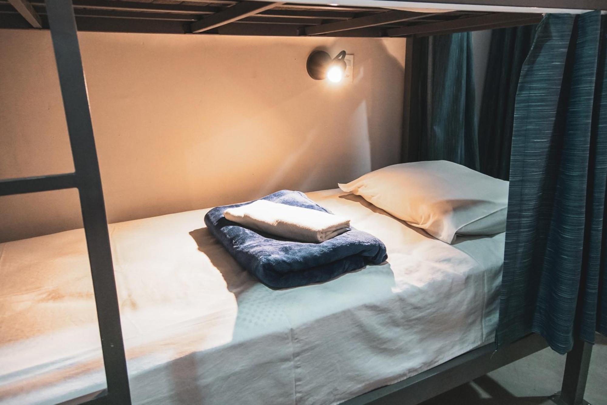 Local Hostel Ново Айрао Екстериор снимка