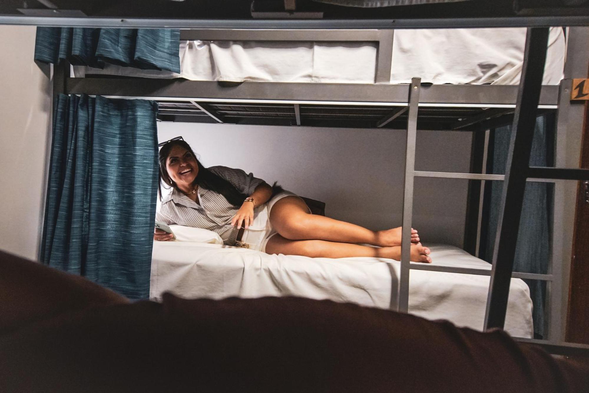 Local Hostel Ново Айрао Екстериор снимка